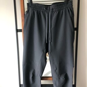 Lulu Lemon License To Train Pant